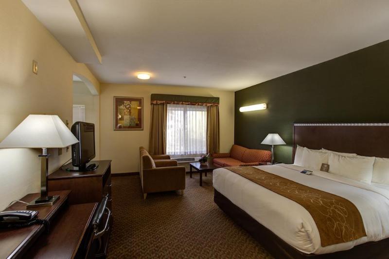 Holiday Inn Express & Suites Hood River By Ihg Buitenkant foto